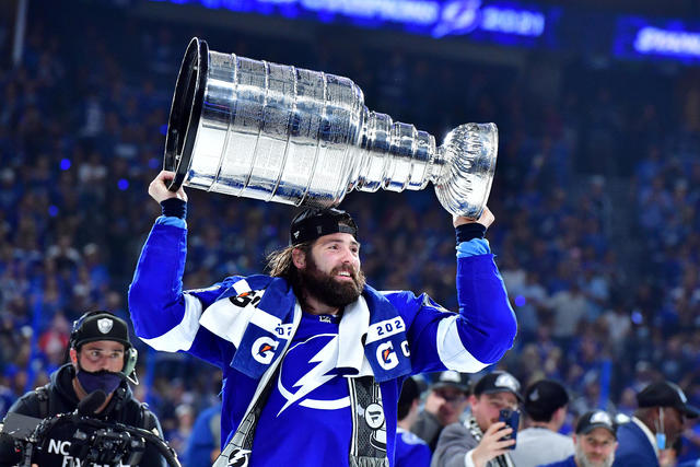 How many championships have the Lightning won? History of Tampa