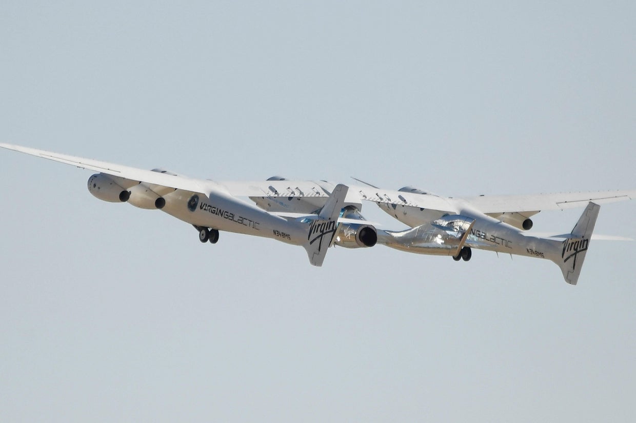 Virgin Galactic Unity spaceplane takes off 