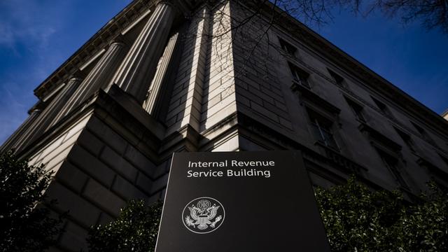 irs-building-1.jpg 