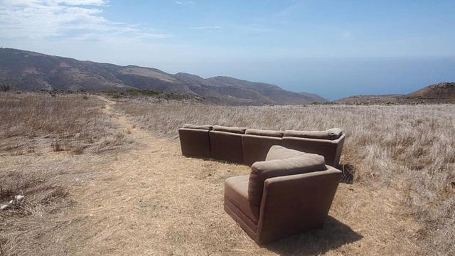sectional-sofa-santa-monica-mountains.jpg 