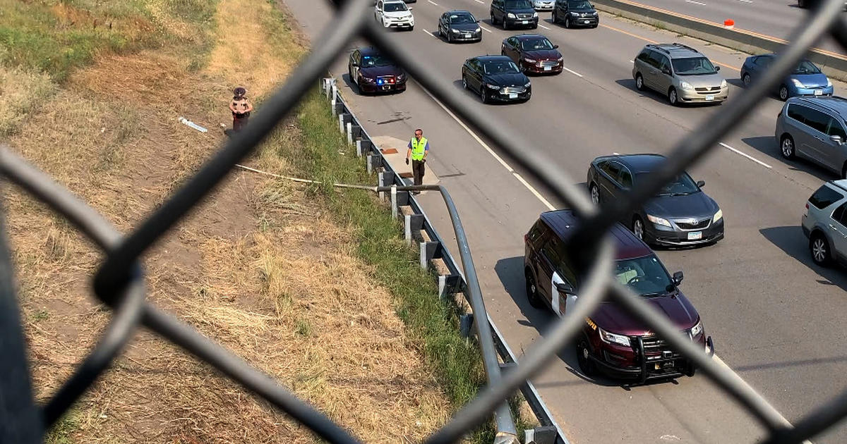 Good Samaritans Rescue Driver After I-94 Rollover Crash In St. Paul ...