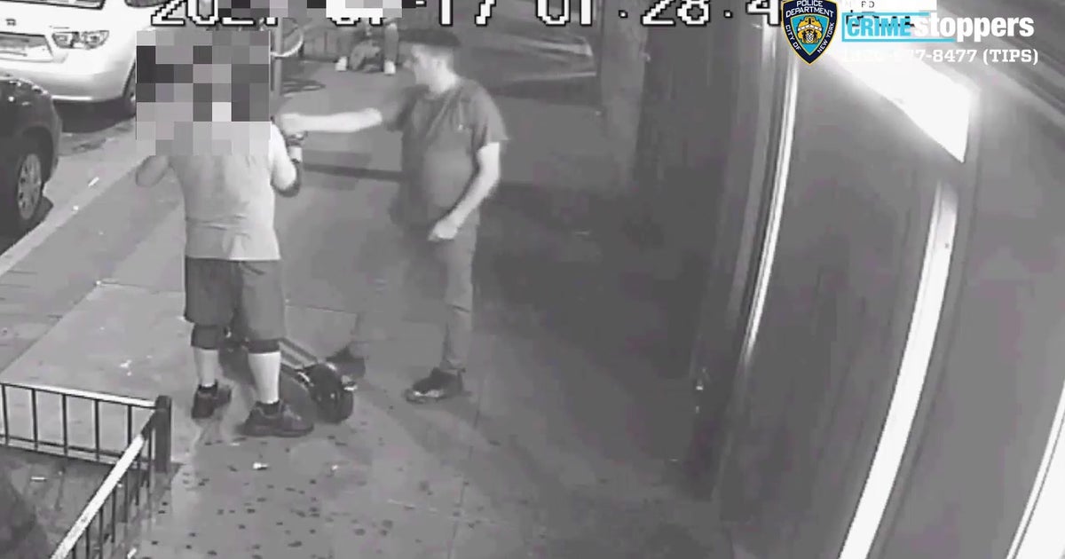 Caught On Video Man Slashed, Stabbed During Scooter Robbery In