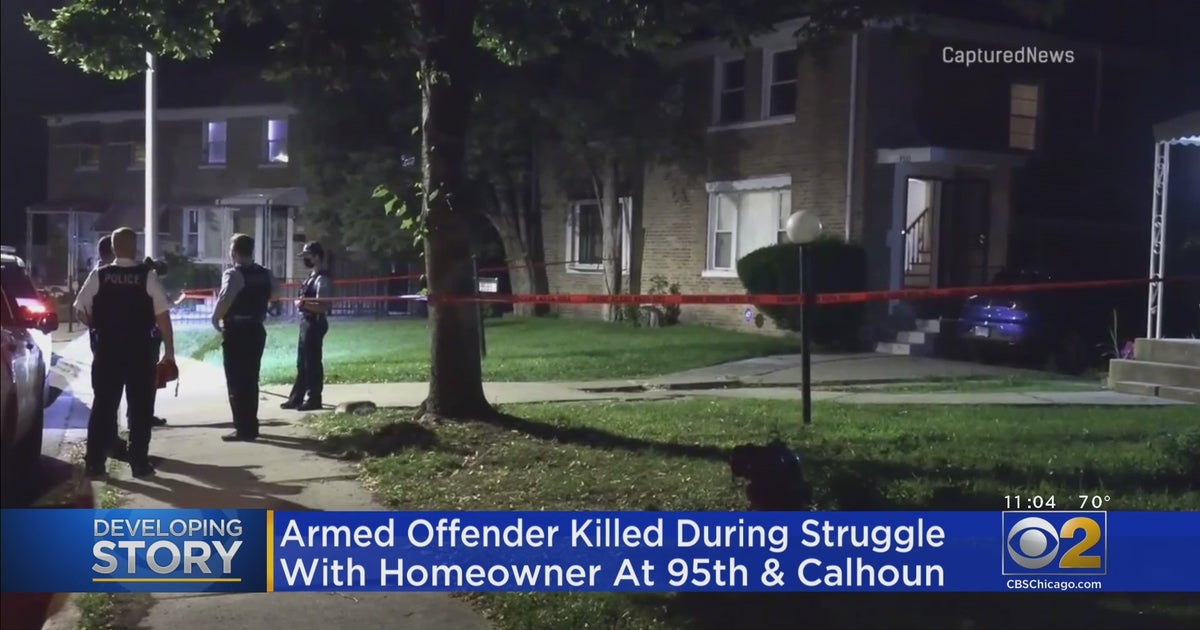 1 Dead, 1 Injured After Home Invasion In Jeffrey Manor - CBS Chicago
