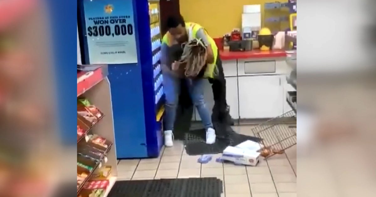 Video Shows Dolton Gas Station Attendant Beating Woman Who Says She Just Wanted To Use Bathroom