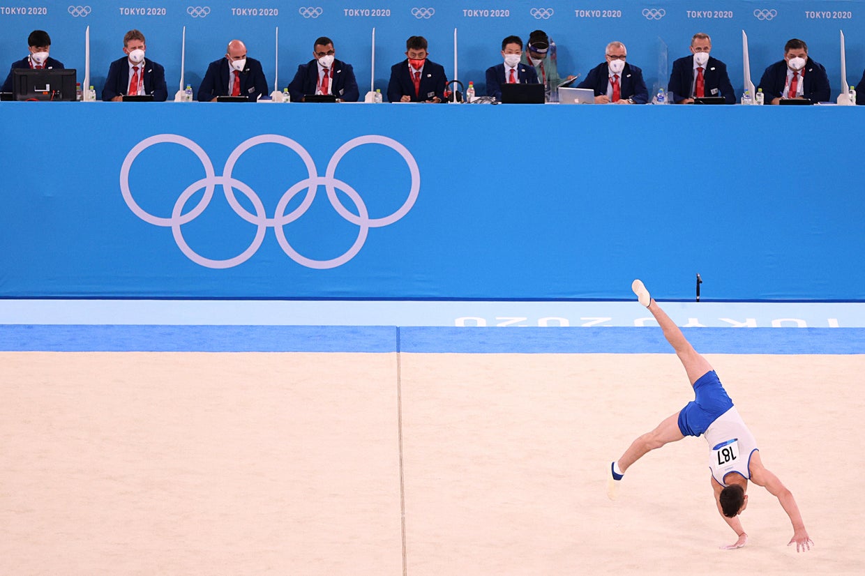 How are Olympic judges chosen – and how do we know they're fair? - CBS News