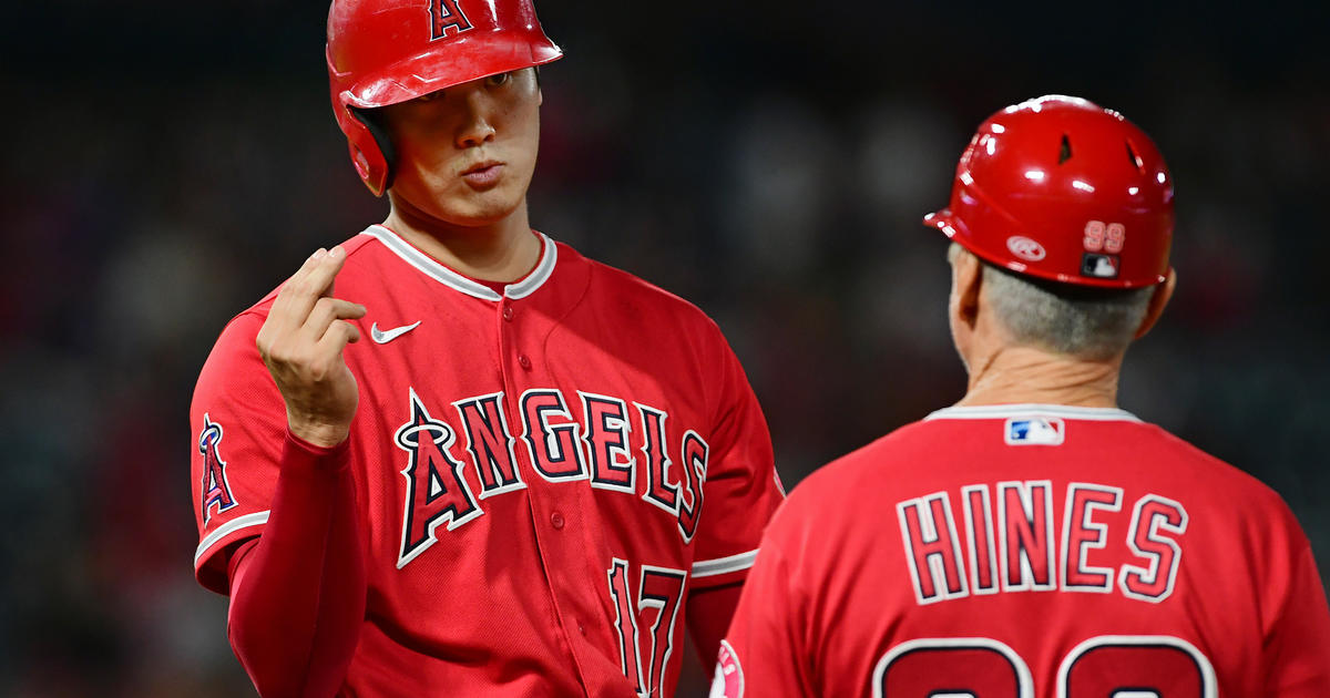 Baseball: Shohei Ohtani stretches home run lead with 27th, 28th vs