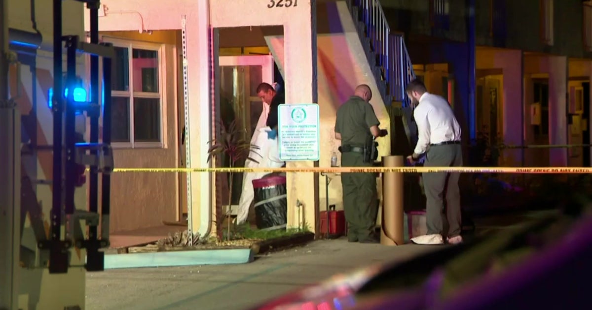 Man, Woman Found Dead Inside Dania Beach Apartment - CBS Miami