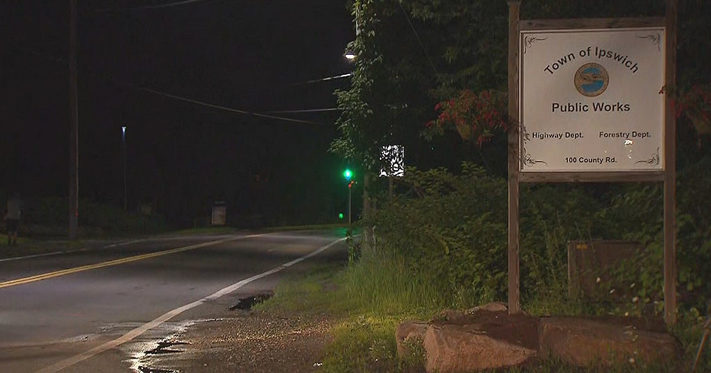 16YearOld Bicyclist Hit And Killed By Pickup Truck In Ipswich CBS