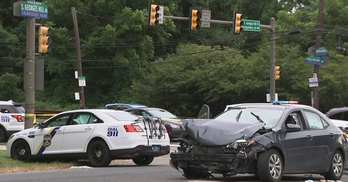 Philadelphia Police Officer Injured In Crash In Fairmount Park CBS