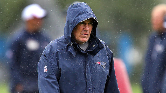 belichick-rain.jpg 