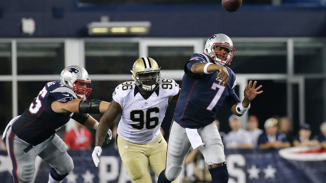 Patriots' Mac Jones is a 'young carbon copy' of Tom Brady, Hall of