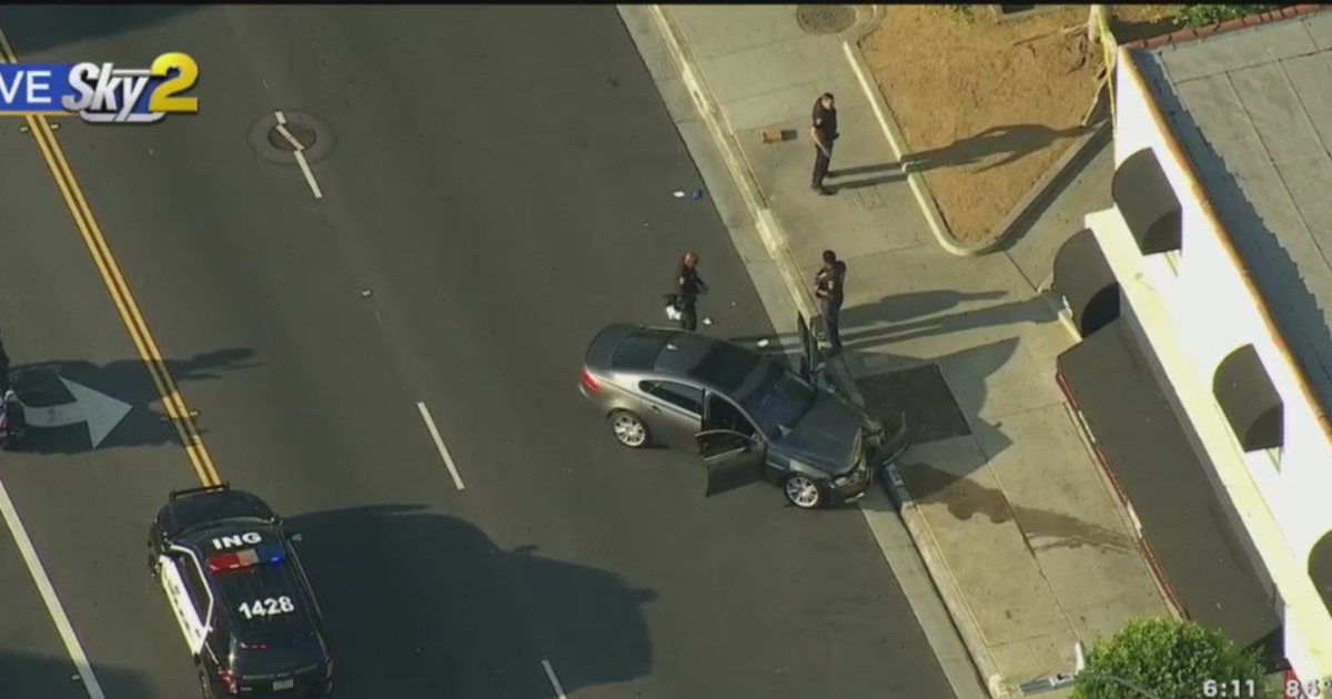 Double Shooting In Inglewood Injures 2 People CBS Los Angeles