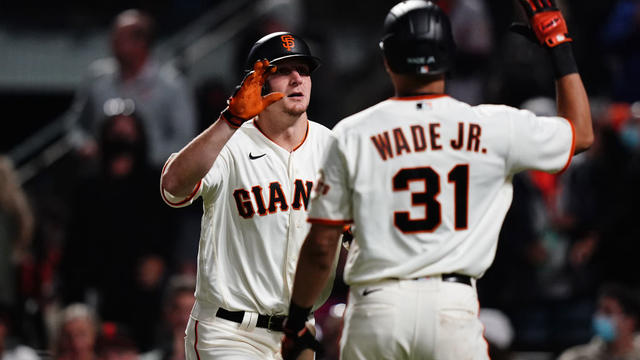 giants_diamondbacks_1333688317.jpg 