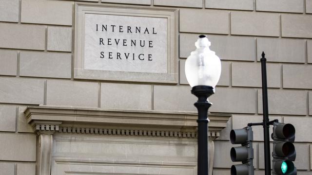 internal-revenue-service-1-14.jpg 