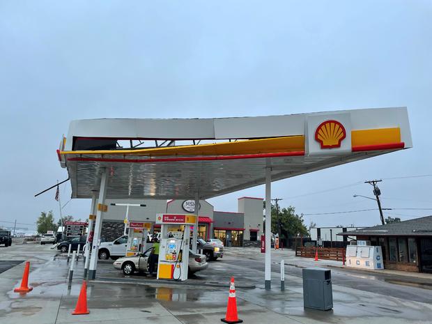 Shell Station Clerk 5 (today, credit John Wilson) 