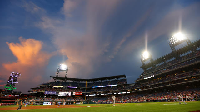 Phillies fans dip into wedding fund to attend Game 3 of NLDS: My mom was  mad - CBS Philadelphia