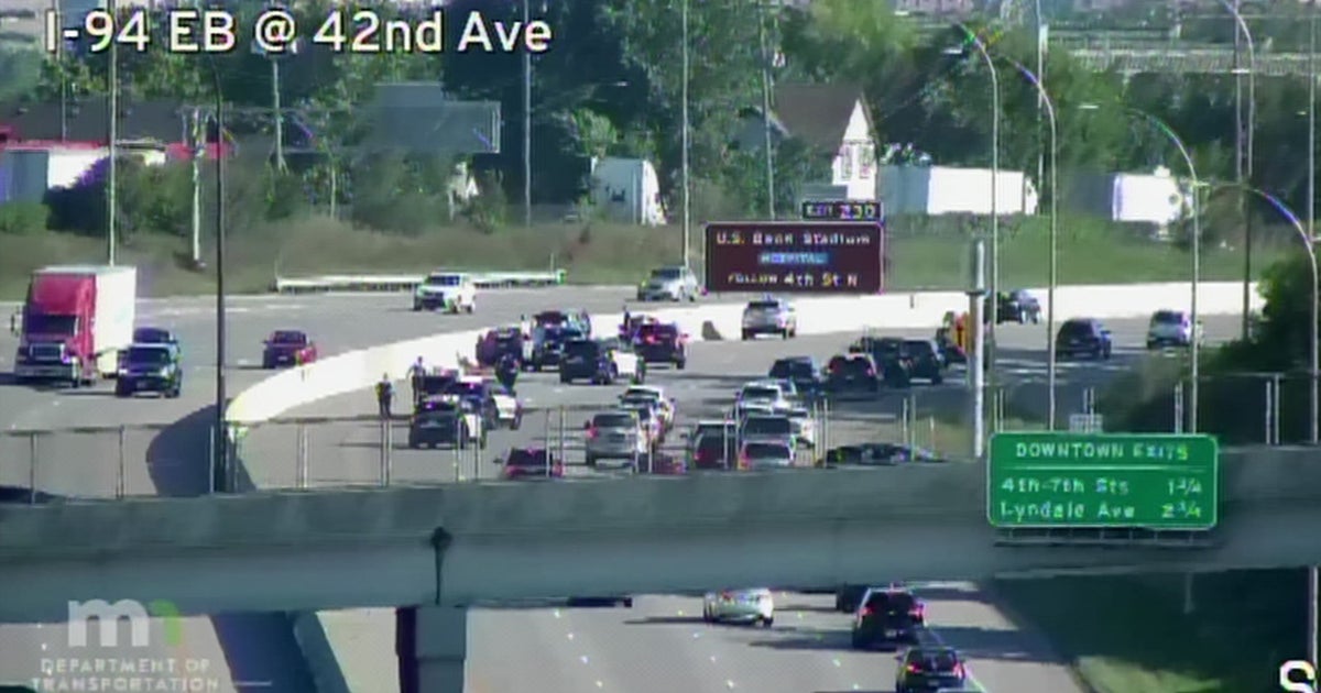 Man Crashes, Dies On I94 In North Minneapolis After Being Shot, Police