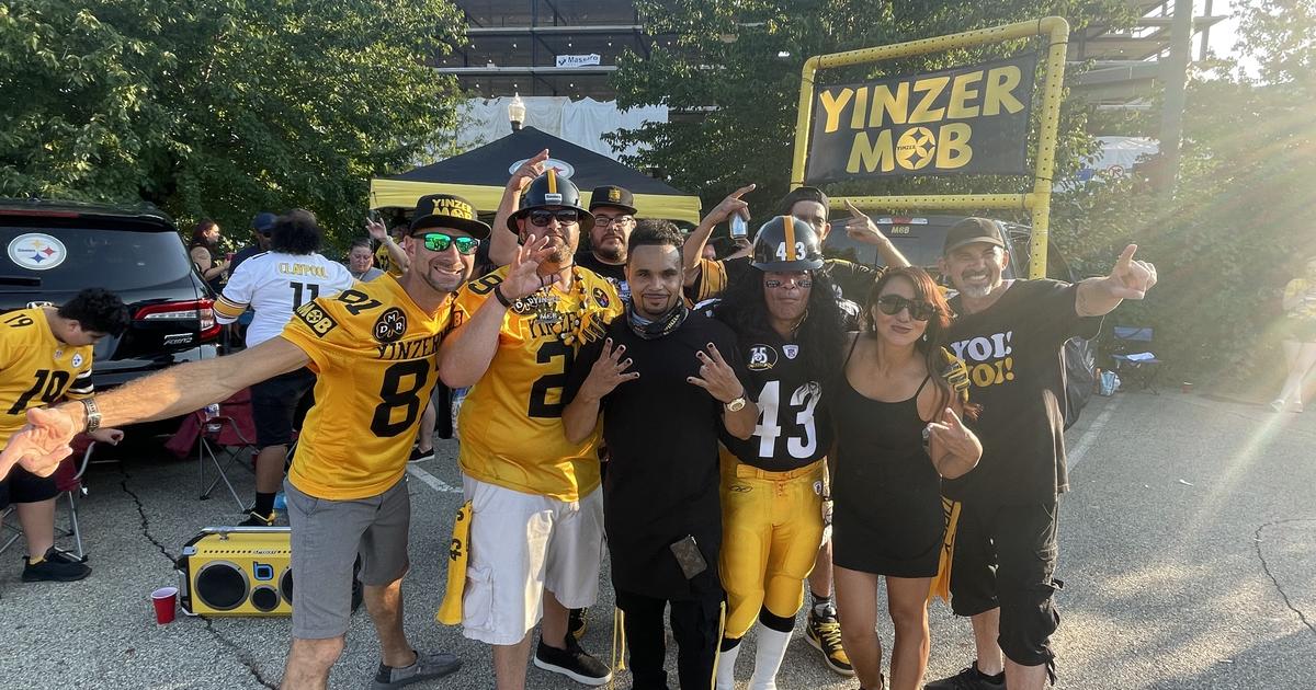 Tailgating With The Yinzer Mob 