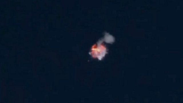 firefly-rocket-explosion.png 