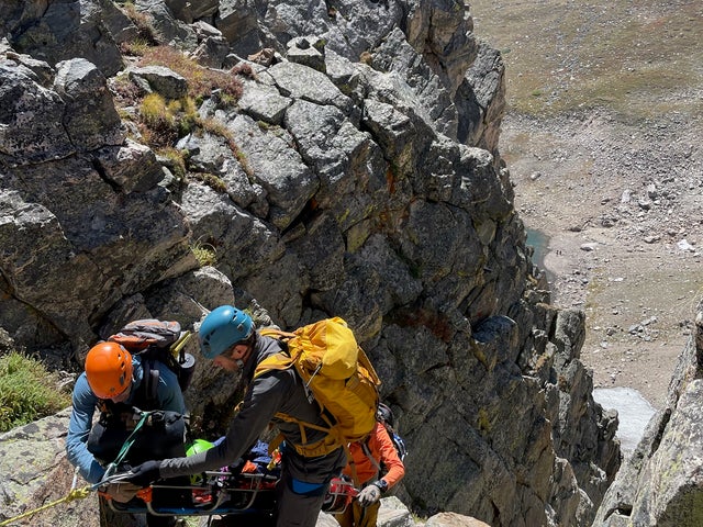 Bancroft Rescue 3 (credit Alpine Rescue Team) 