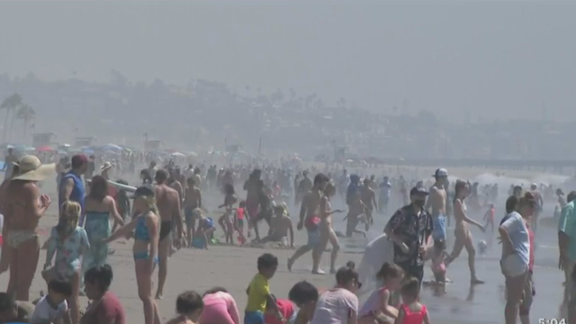 Santa-Monica-Beach.png 