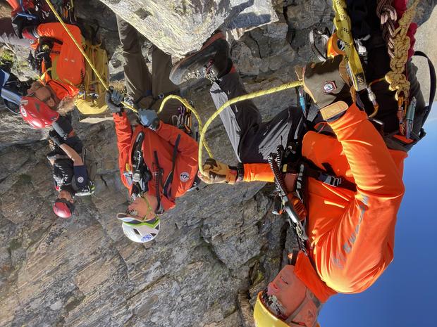 Bancroft Rescue 4 (credit Alpine Rescue Team) 