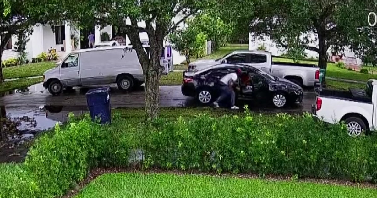 Exclusive: Possible Serial Car Burglar Caught On Surveillance Video In ...