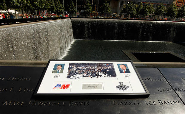 Los Angeles Kings Players Pay Tribute To 9/11 Victims 