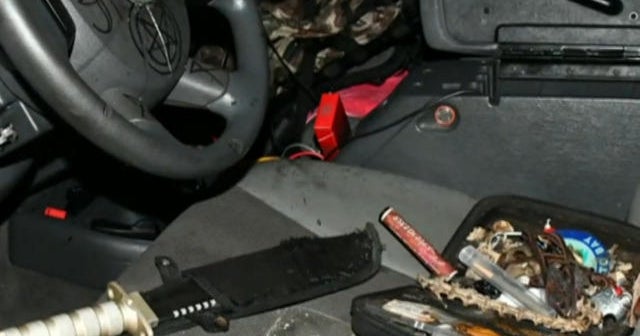 Man carrying machete arrested near DNC headquarters CBS News