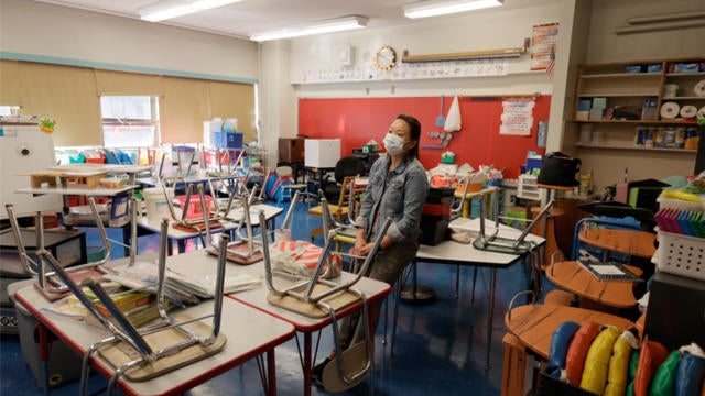 cbsn-fusion-new-york-city-students-return-to-classrooms-today-after-over-a-year-of-remote-learning-due-to-the-pandemic-thumbnail-791698-640x360.jpg 