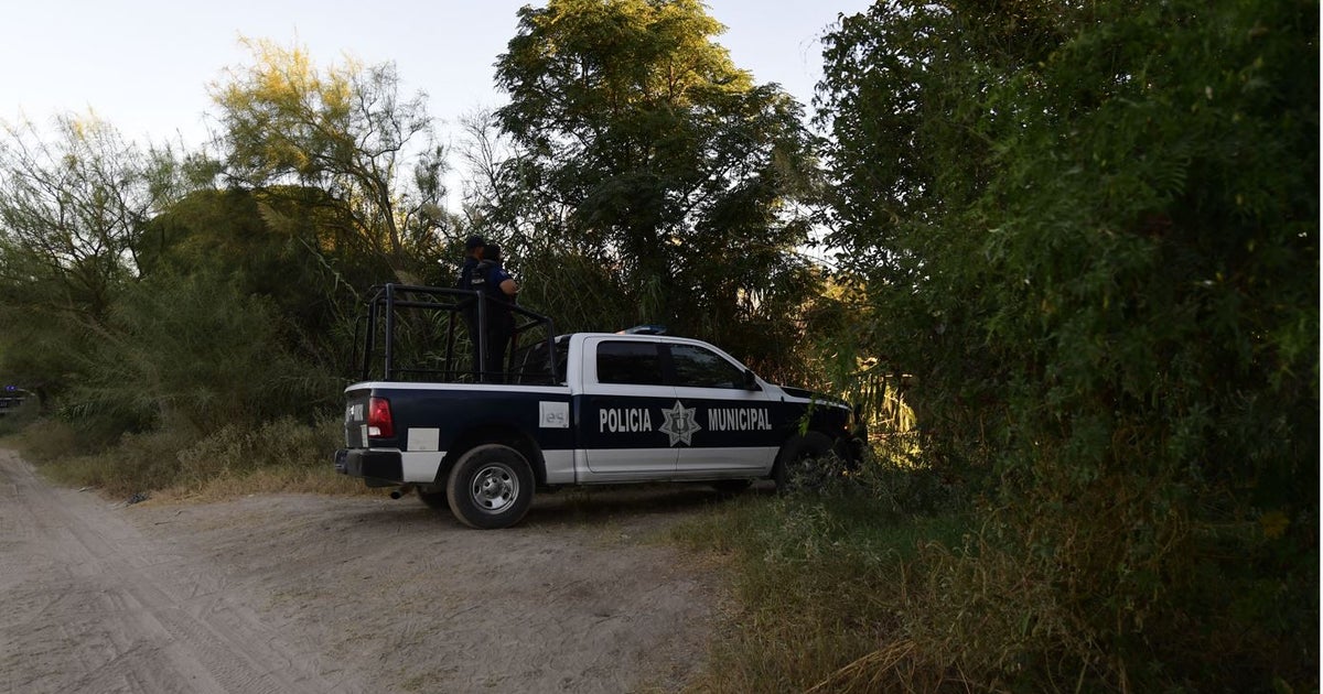 As Deportations Continue In Texas, Mexican Forces Surround Migrant Camp