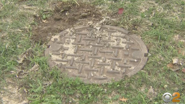 Union-County-manhole.jpg 