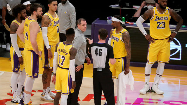 Lakers.jpg 