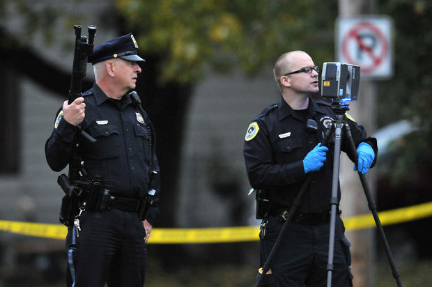 Two Iowa Police Officers Shot And Killed In Des Moines 
