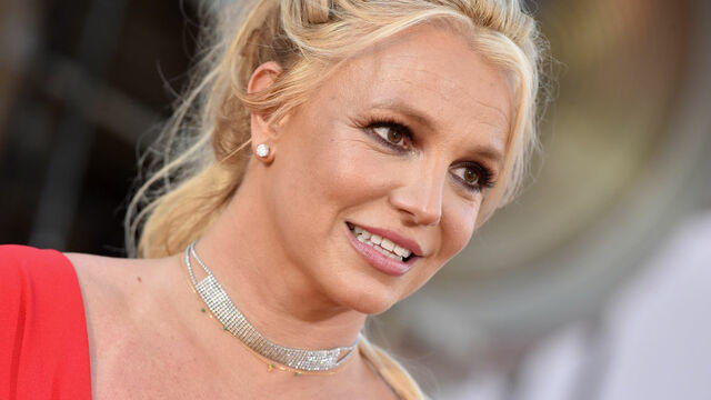 cbsn-fusion-judge-suspends-britney-spears-father-from-her-conservatorship-thumbnail-804286-640x360.jpg 