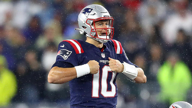 Patriots should be thrilled with the rookie quarterback Mac Jones