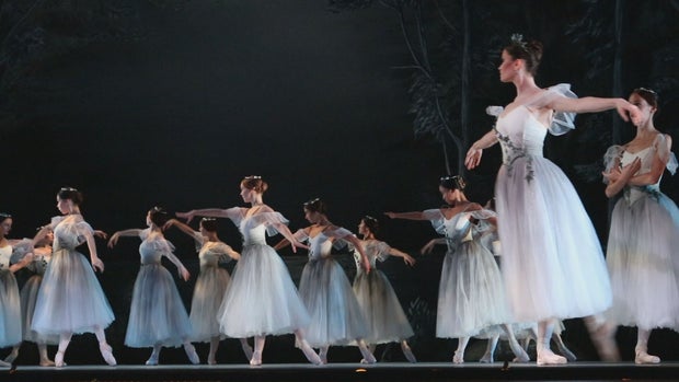 CO BALLET GISELLE PKG_frame_297 