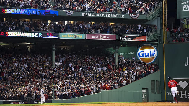 fenway-park.jpg 