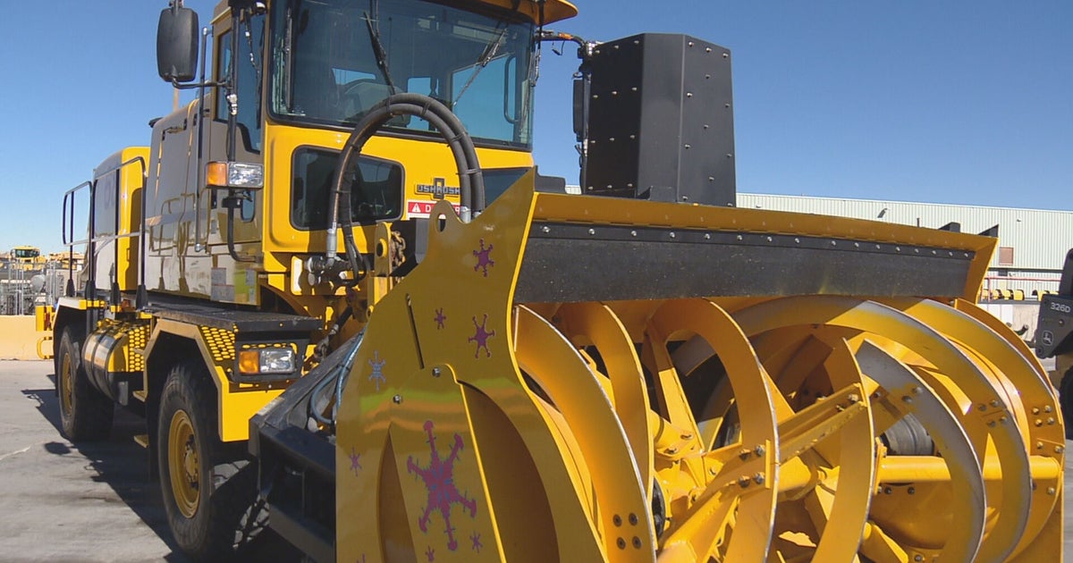 Denver International Airport's 'Snow And Tell' Shows Off Snow Clearing ...