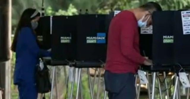 Senate Democrats fail to advance voting and elections bill - CBS News