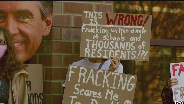 fracking-protest.jpg 
