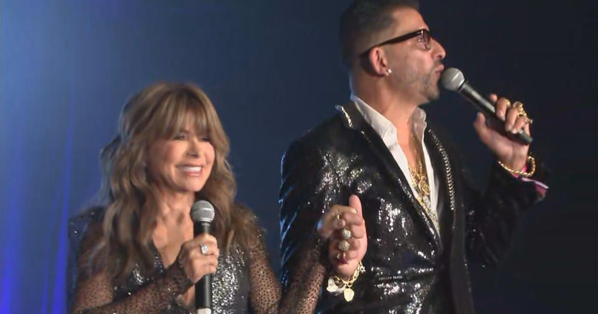 Paula Abdul Cohosts Wigs And Wishes Gala At Rivers Casino CBS
