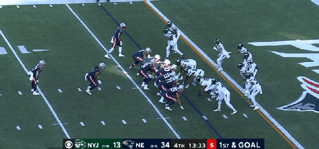 Mac Jones signals for TD 