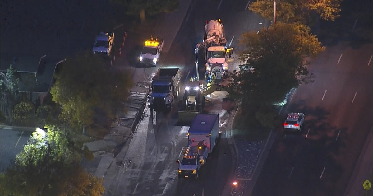 Water Main Breaks On Chambers Road, Repair Work Ongoing - CBS Colorado