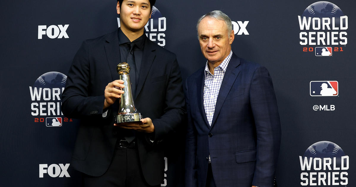 MLB Honors Shohei Ohtani With Commissioner's Historic Achievement Award -  CBS Los Angeles