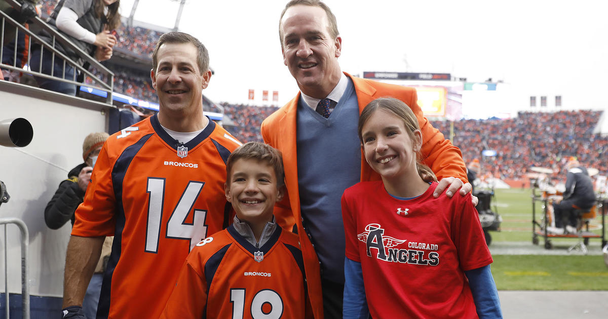 Peyton Manning going into the Denver Broncos Ring of Fame, WJHL