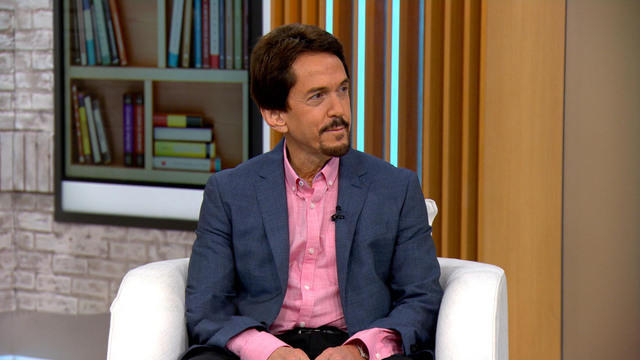 1101-ctm-mitchalbom-intv-827186-640x360.jpg 