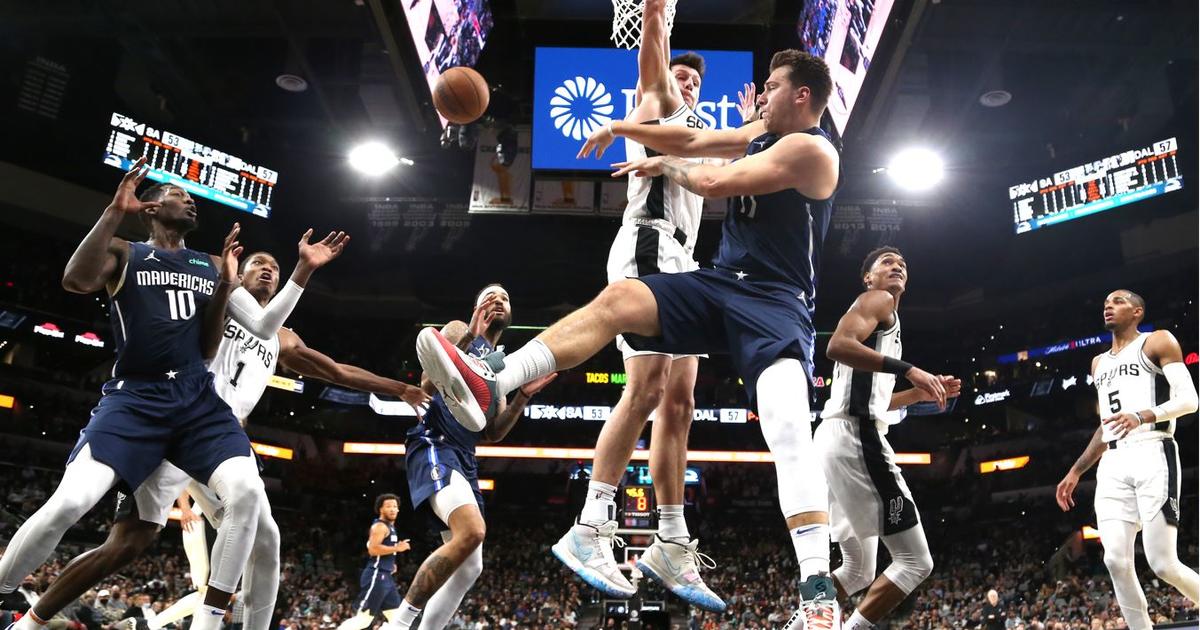 Jalen Brunson, Luka Spark Rally As Dallas Mavericks Top Spurs In San  Antonio - CBS Texas