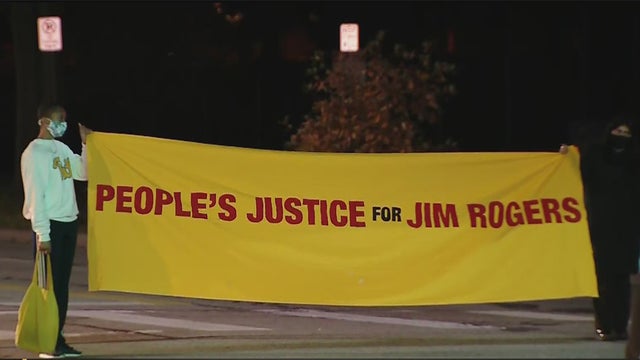jim-rogers-protest.jpg 