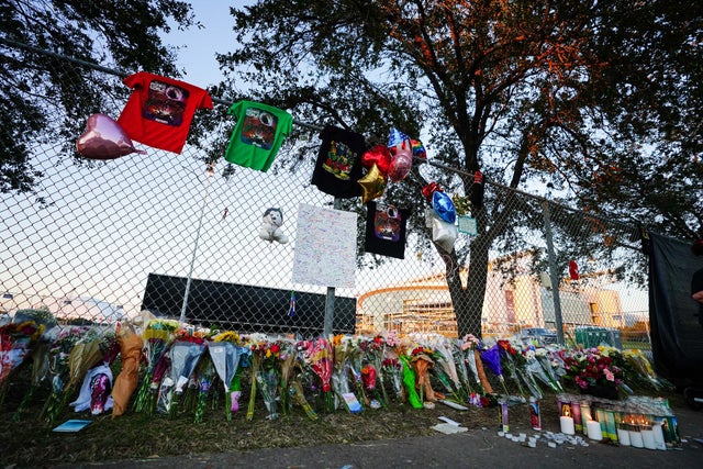 At Least 8 Killed And Dozens Injured After Crowd Surge At Astroworld Concert 